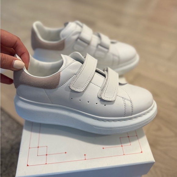 Alexander McQueen White and Tan Platform Sneakers